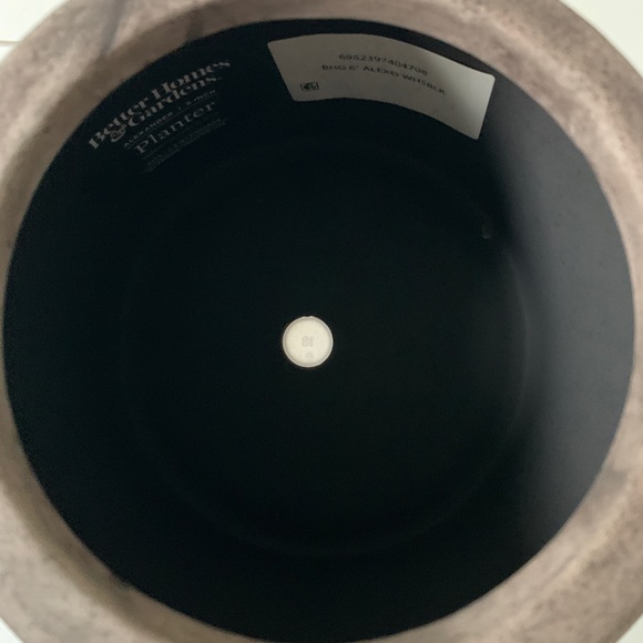 Better Homes & Garden Alexander 6” earthen vessel planter new with tags! - Picture 5 of 6